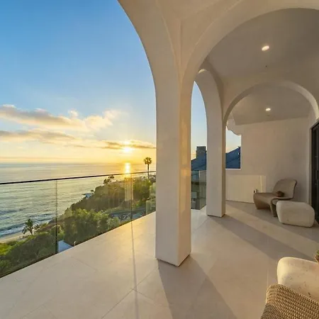 Cassa Stella In With A Wonderful View